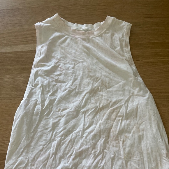 Lululemon oversized white and pink tank - sz 8 - Picture 1 of 3